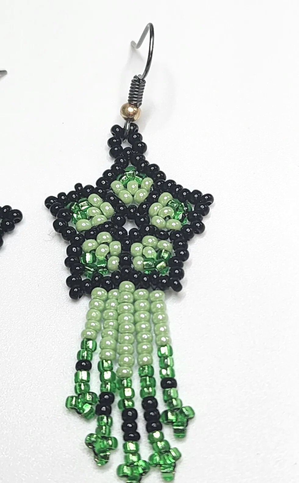 NEW SMALL BEADED FASHION HOOK FLOWERED EARRINGS