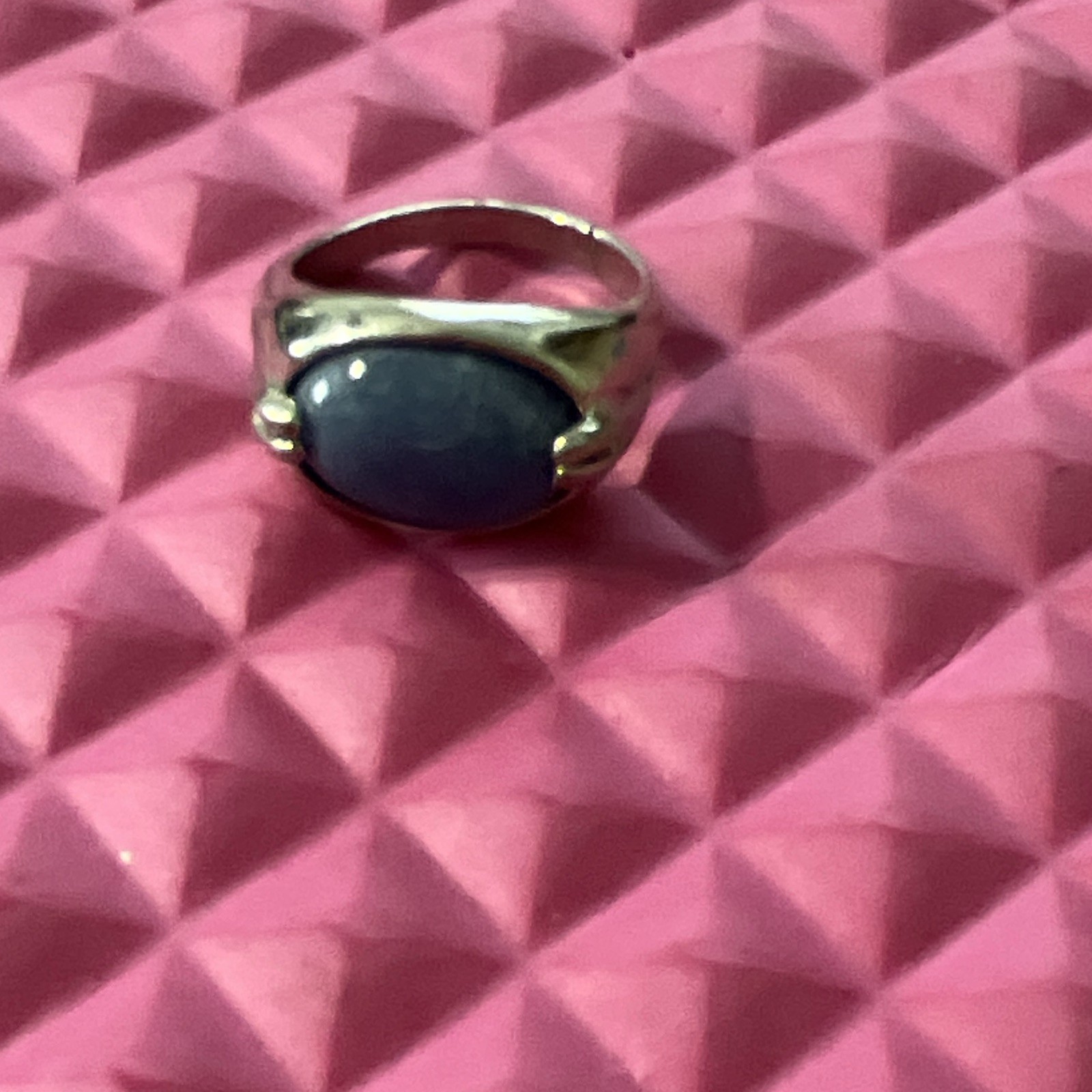Silver Tone Metal Band Ring Blue Oval Cabochon Stone 1 Gem Size 13