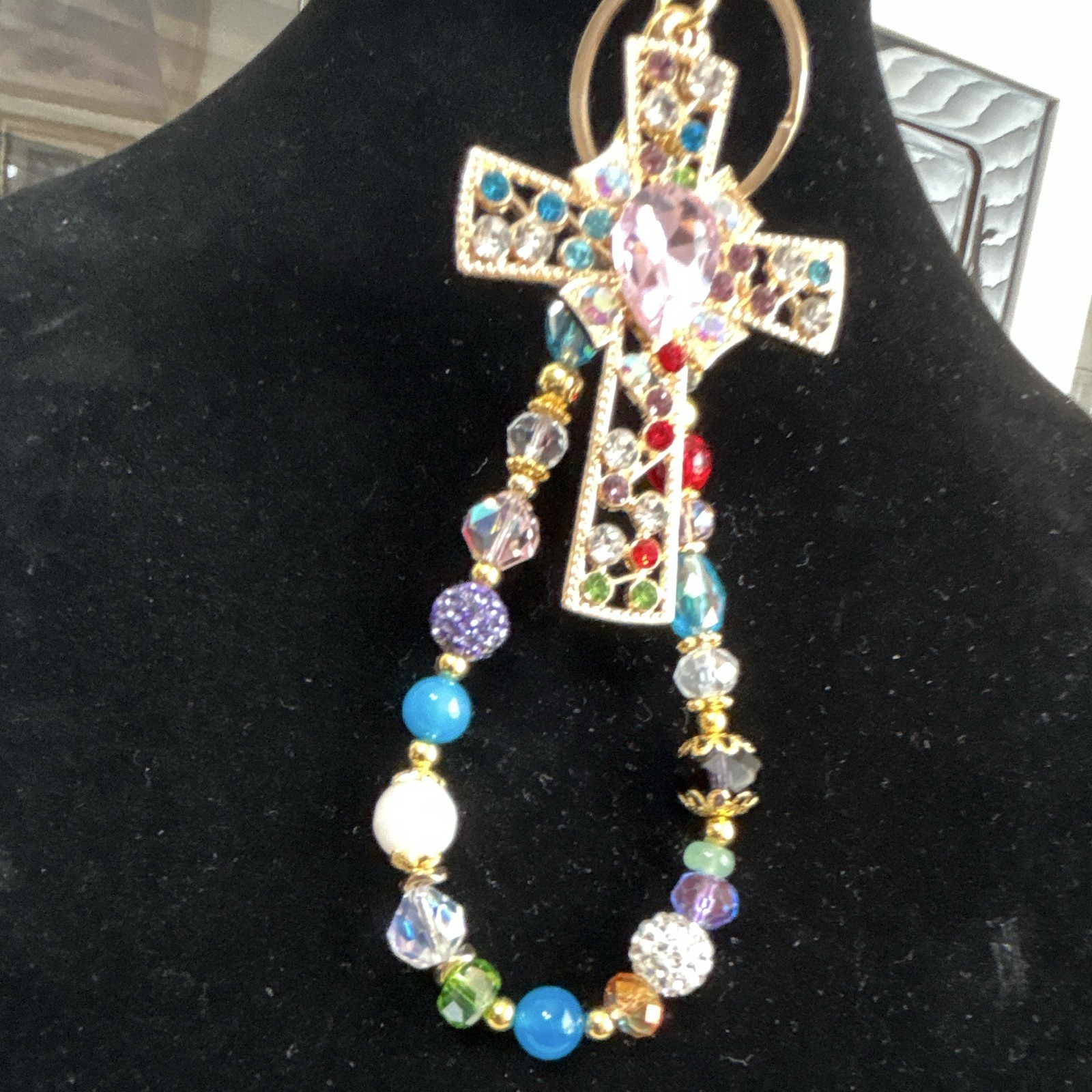 Gold Tone Beaded Necklace Cross Pendant Pink Oval Crystal Multicolor Stones