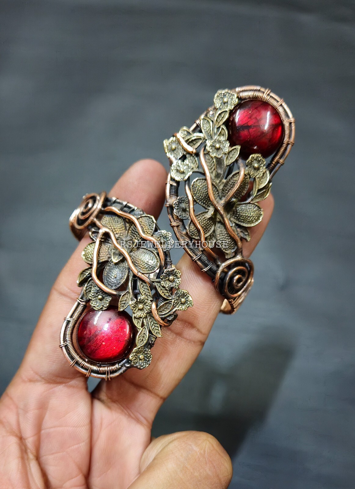 Beautiful Double red Labradorite Gemstone Bracelet Cuff Wire Wrapped Bangle Gift