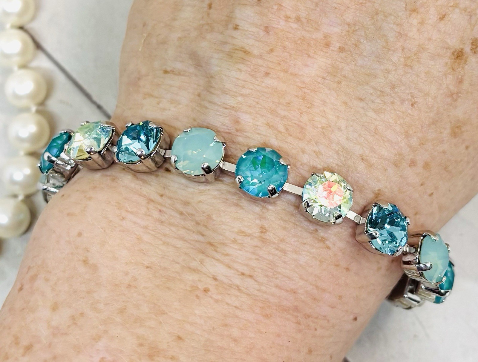 8mm Shiny Silver Plated Mint Green PACIFIC OPAL Teal Cup Chain Tennis Bracelet