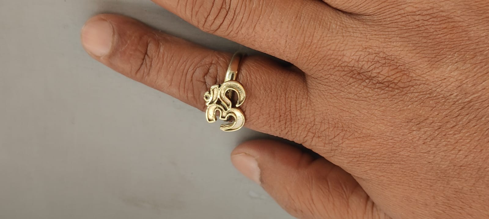 Gold Om Ring, Aum Symbol Ring, Spiritual Yoga Ring, Hindu Om Jewelry, Meditation
