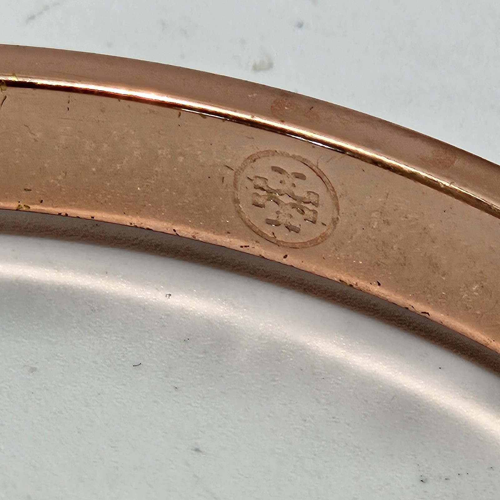 Tory Burch Logo Bangle Bracelet Rose Gold-Tone with Dust Bag