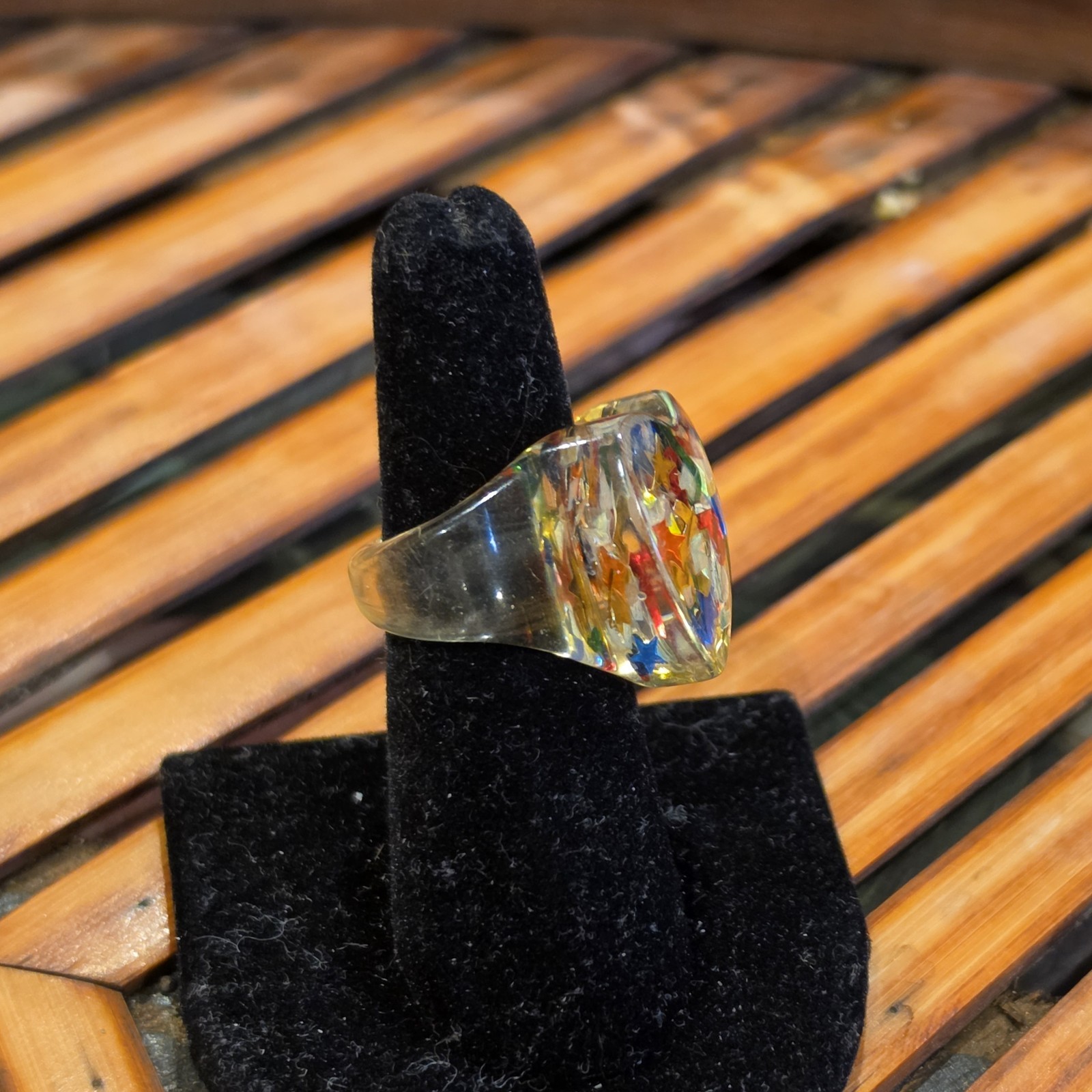 Vintage Clear Resin/ Lucite Heart Ring Size 6.5 Colorful Confetti Glitter Chunky