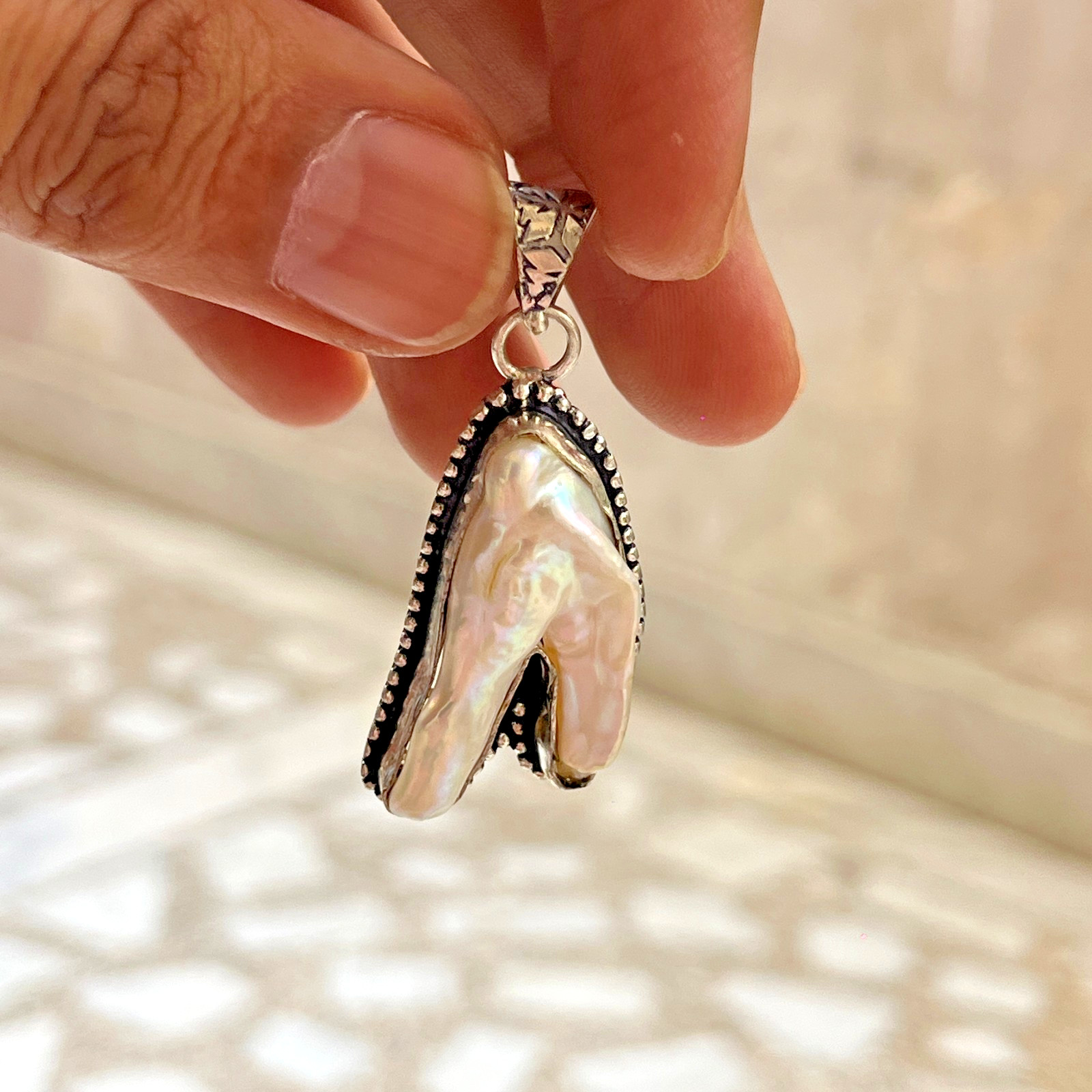 Natural Baroque Pearl Necklace Freshwater Pearl Pendant 24 Inch Chain