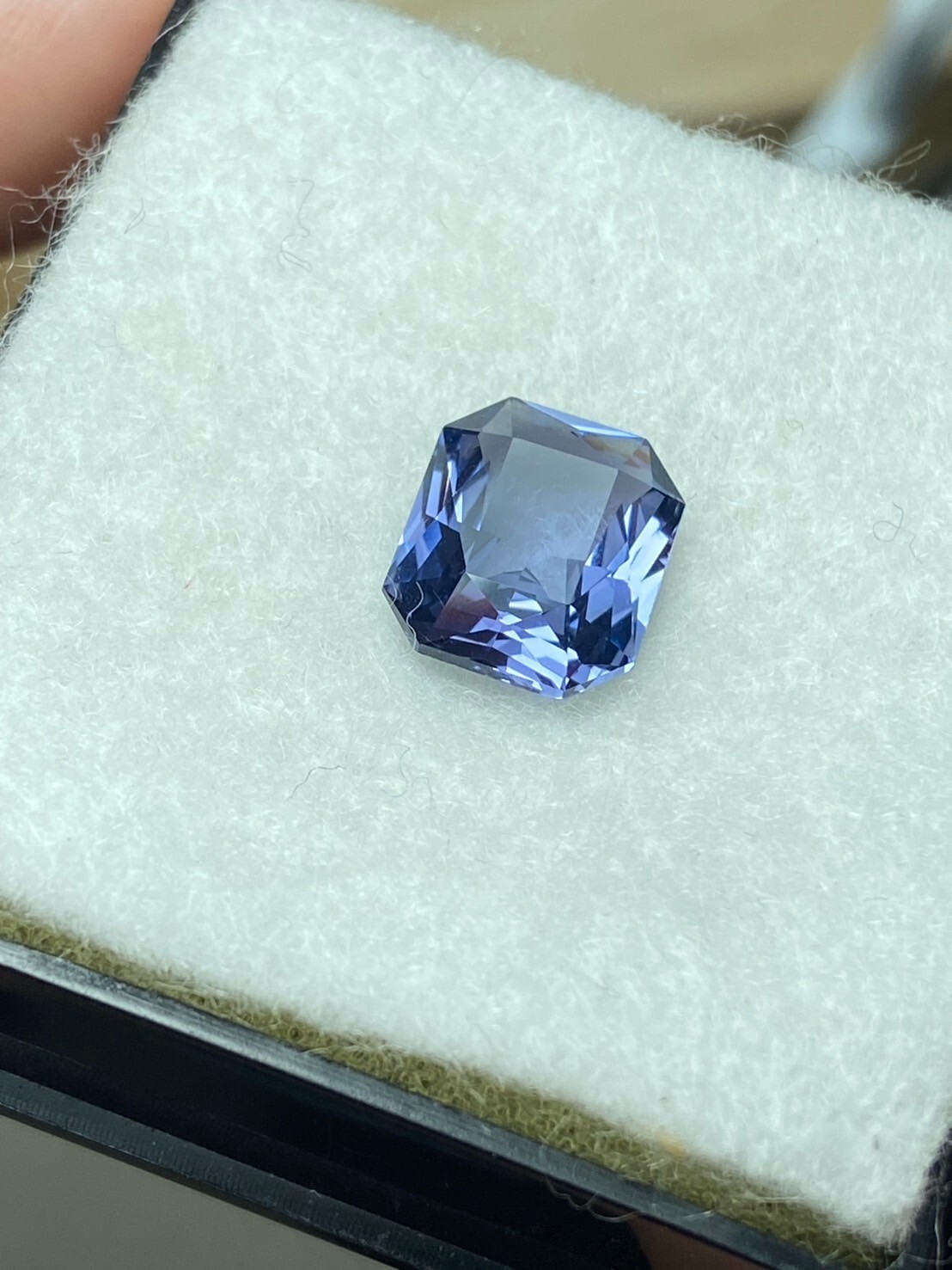 [jerseychou] Natural Spinel 3.46 ct , GGT