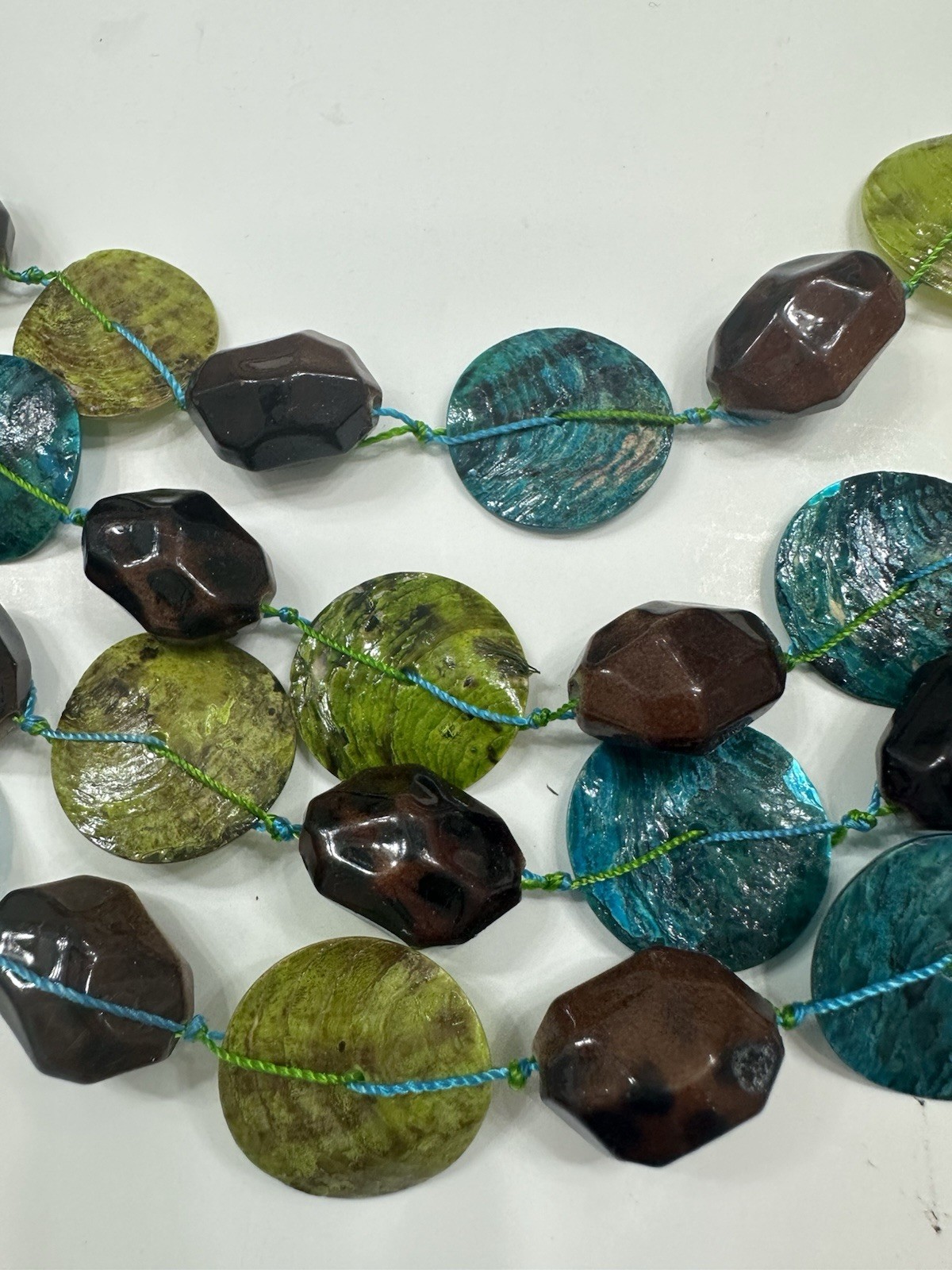Vtg Mother Of Pearl Green/Blue W/Brown Stone Multi Layer Strands Necklace 20”