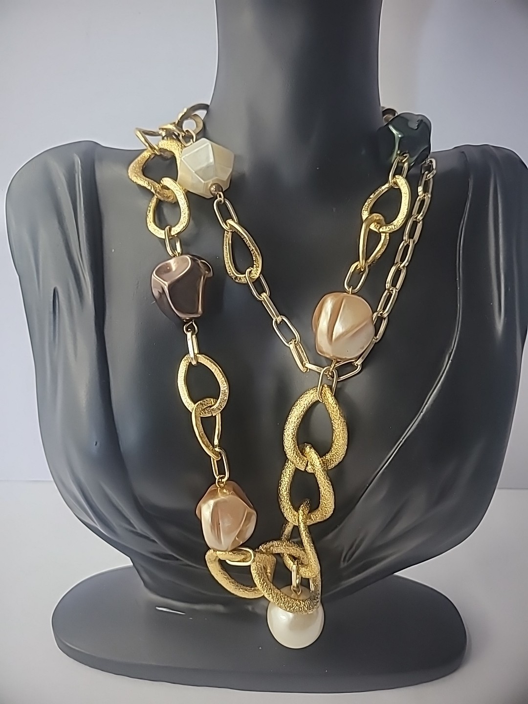 Vintage Necklace Beaded Blue Pink Gold Tone Chain Jewelry Costume