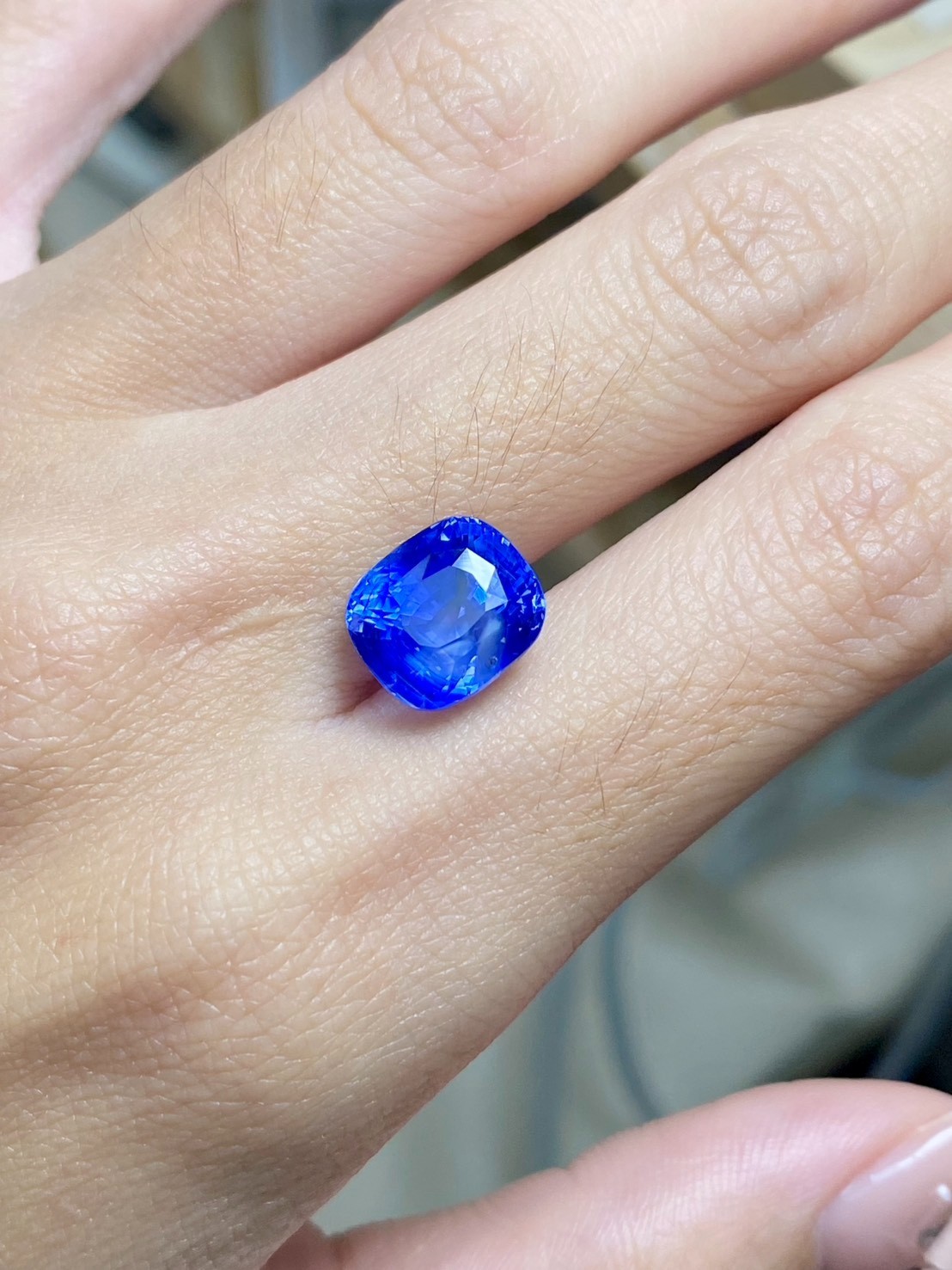 [jerseychou] Natural cornflower blue sapphire 6.15ct , Sri Lanka , GRS/LOTUS