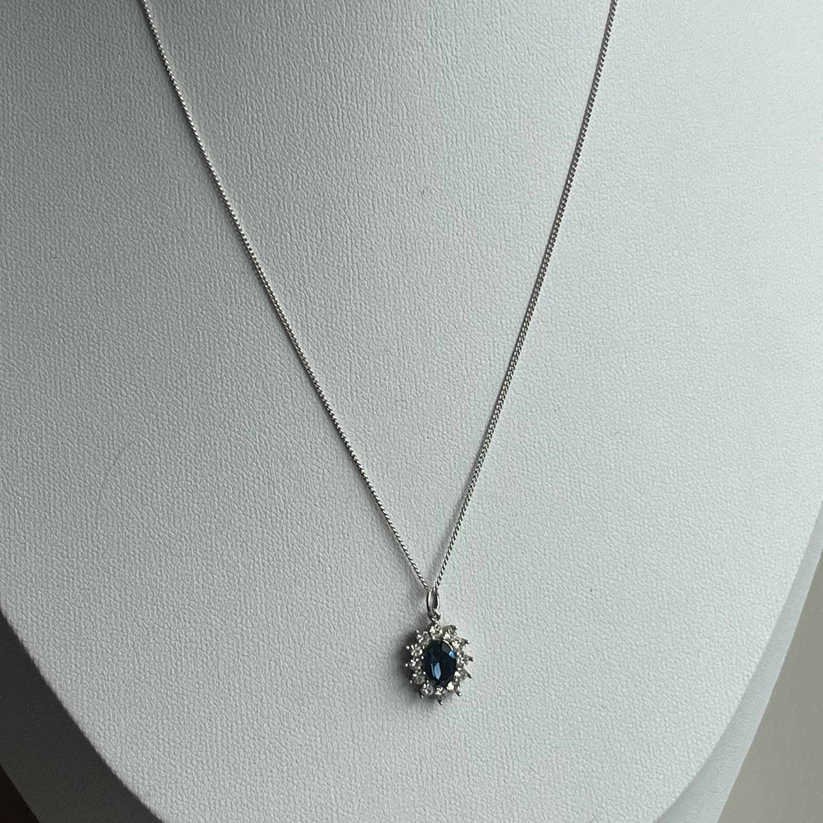 Sterling Silver Cluster Pendant Necklace 16 Inch Curb Link Chain 925