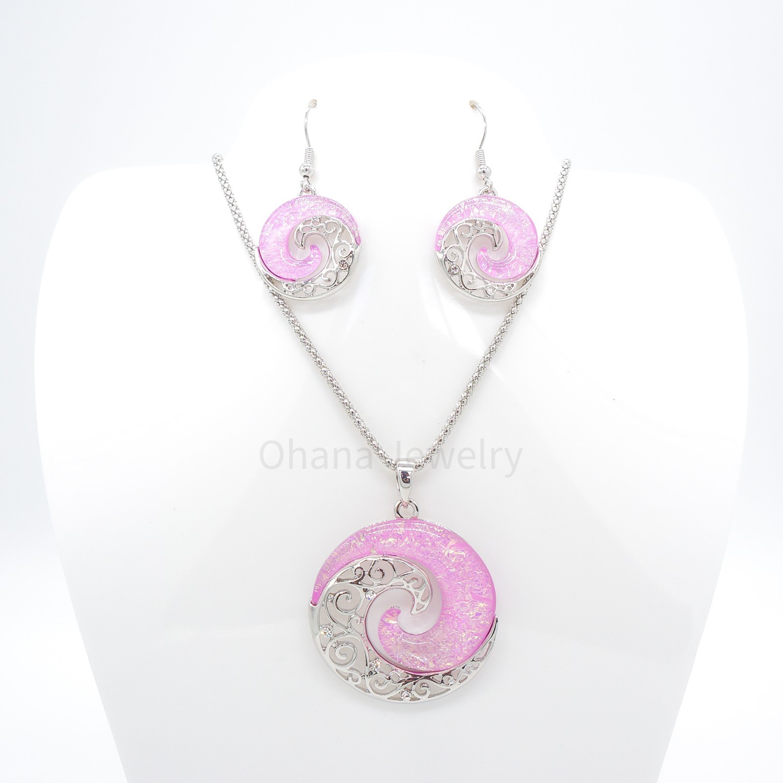 Resin Jewelry Necklace, Pendant, and Earring Set – Metal Alloy Yin and Yang