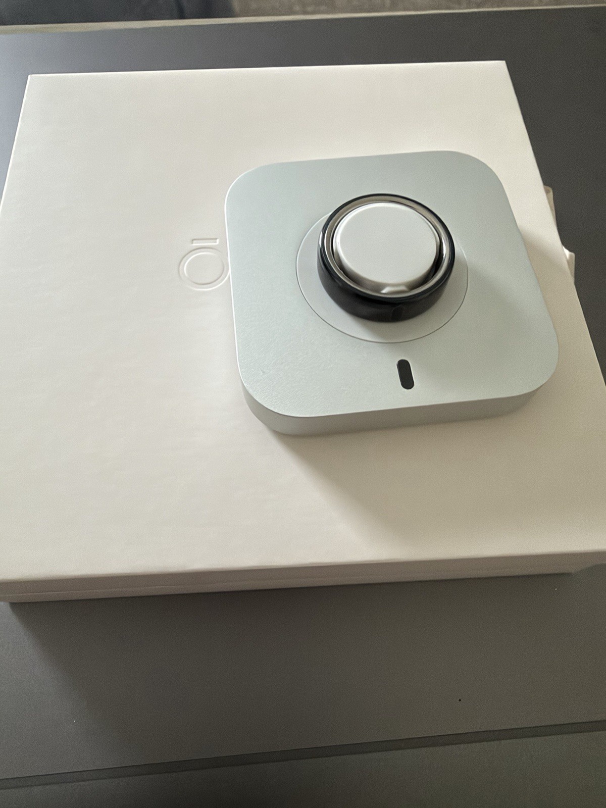 ŌURA Oura Ring 5 Smart Ring Black Size 7 Sleep Tracking Bluetooth w/Charger