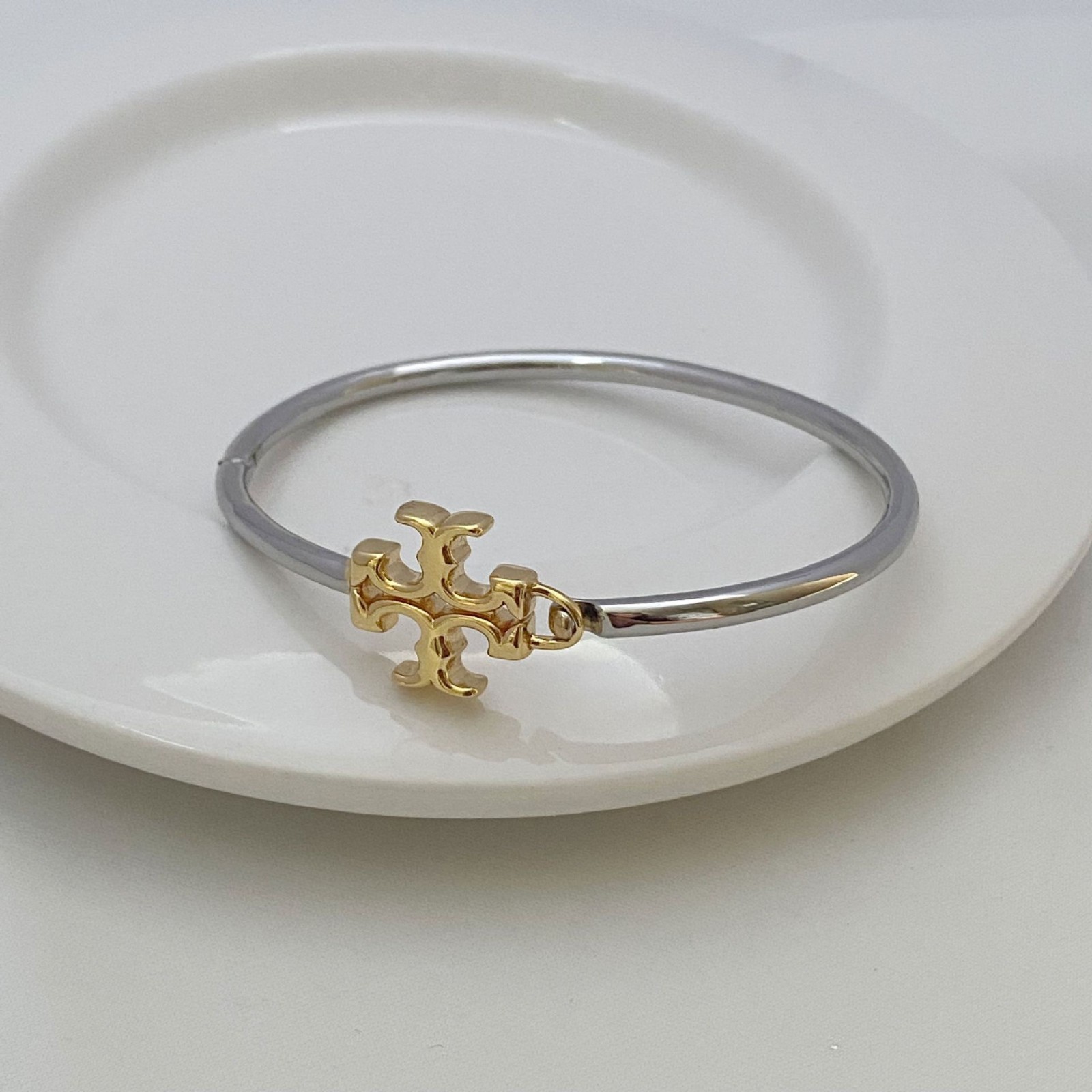 New Burch Eleanor Hinged Cuff Bracelet Silver& Gold Size:6.1*6.9*6.1cm