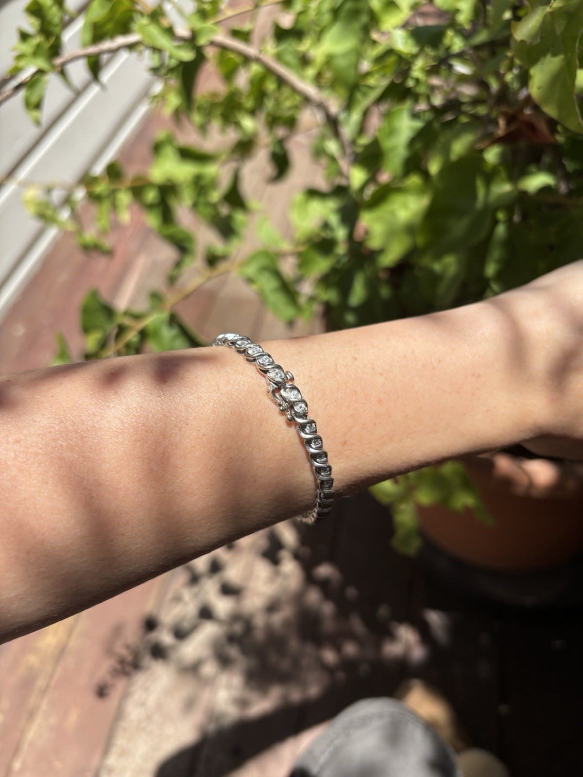 41 natural diamonds, 10k gold Tennis Bracelet Round Prong Set