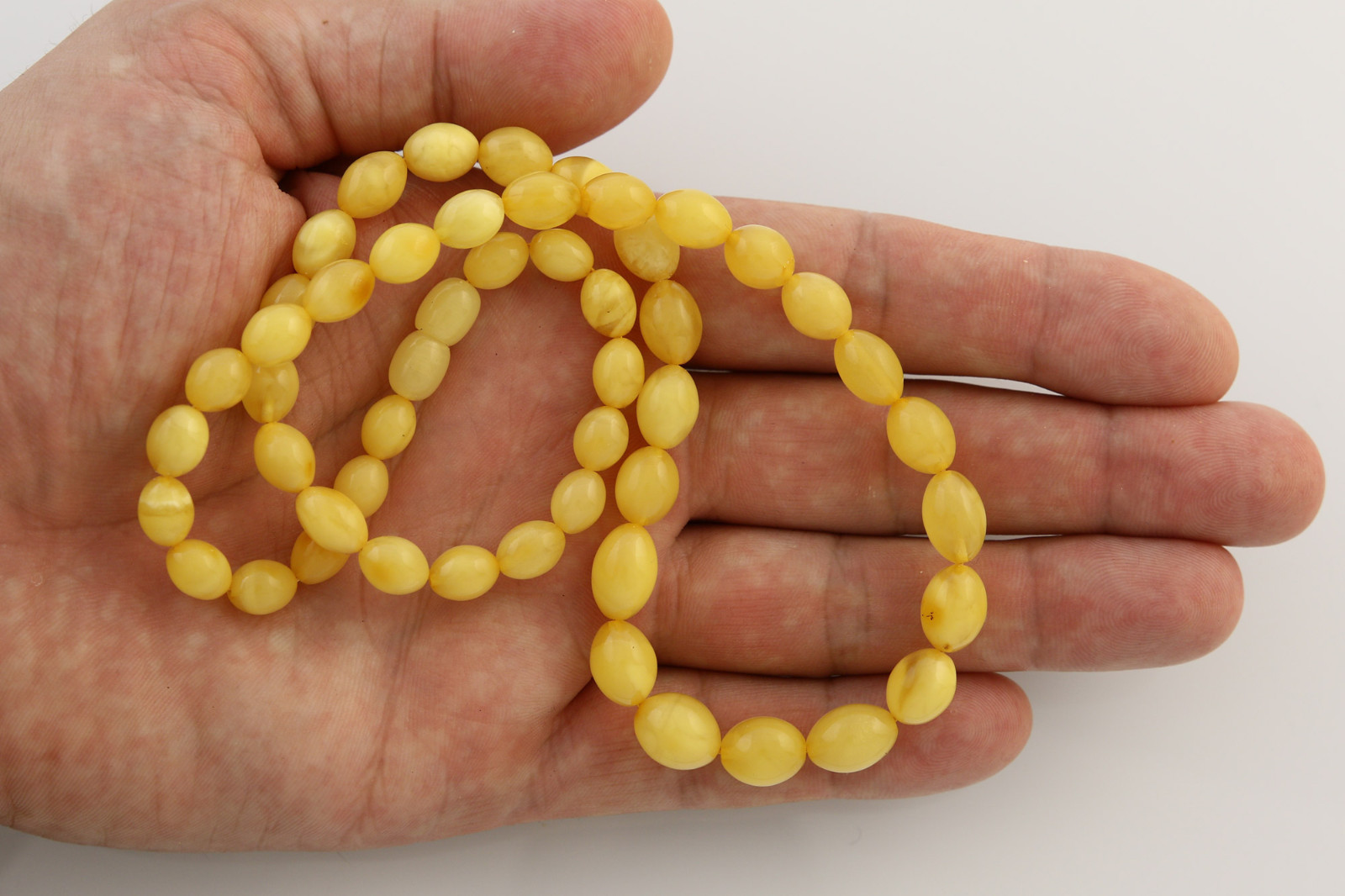 Egg Yolk Perfect Olive Beads 12x9mm Genuine BALTIC AMBER Necklace 15.7g 180814-3