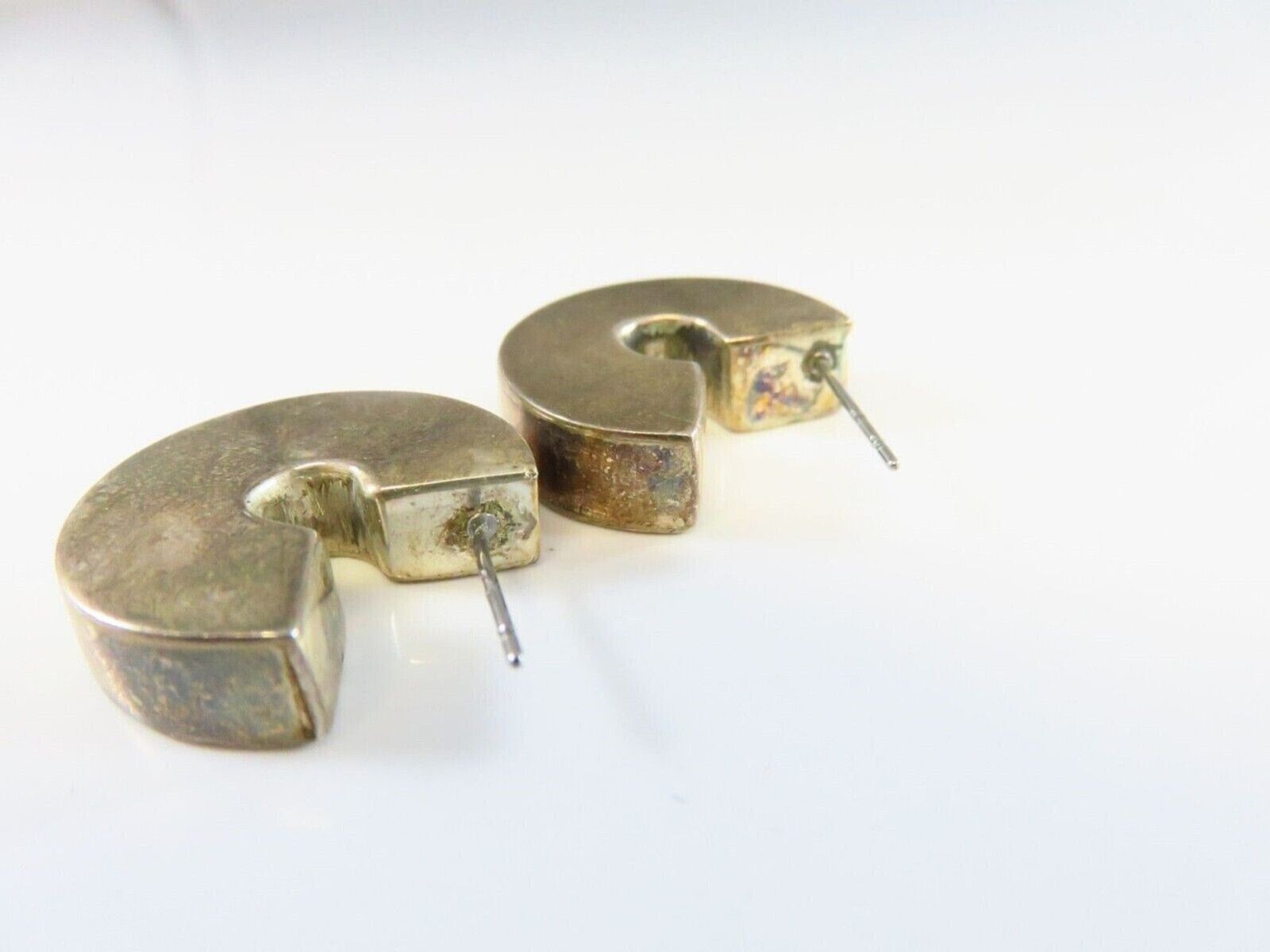 C-Shaped Hoop Earrings In Silver Plate With Yellow Backings