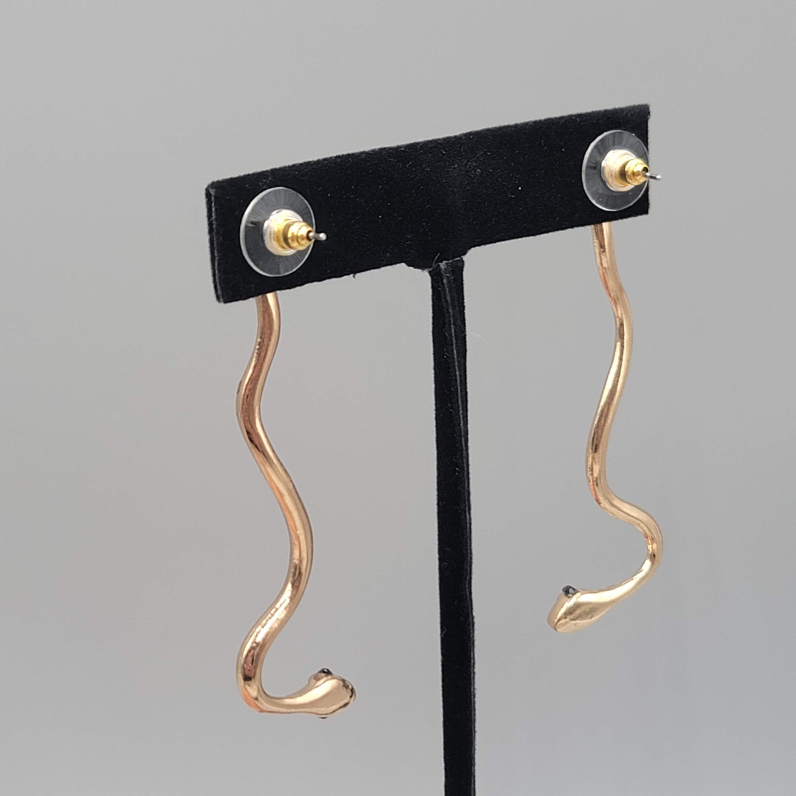 Black Eyed Snake Pierced Earrings Gold tone Drop Long 2.75″