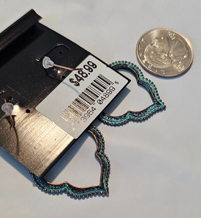 White House Black Market French Wire Dangle Cloud Shape Vintage Look