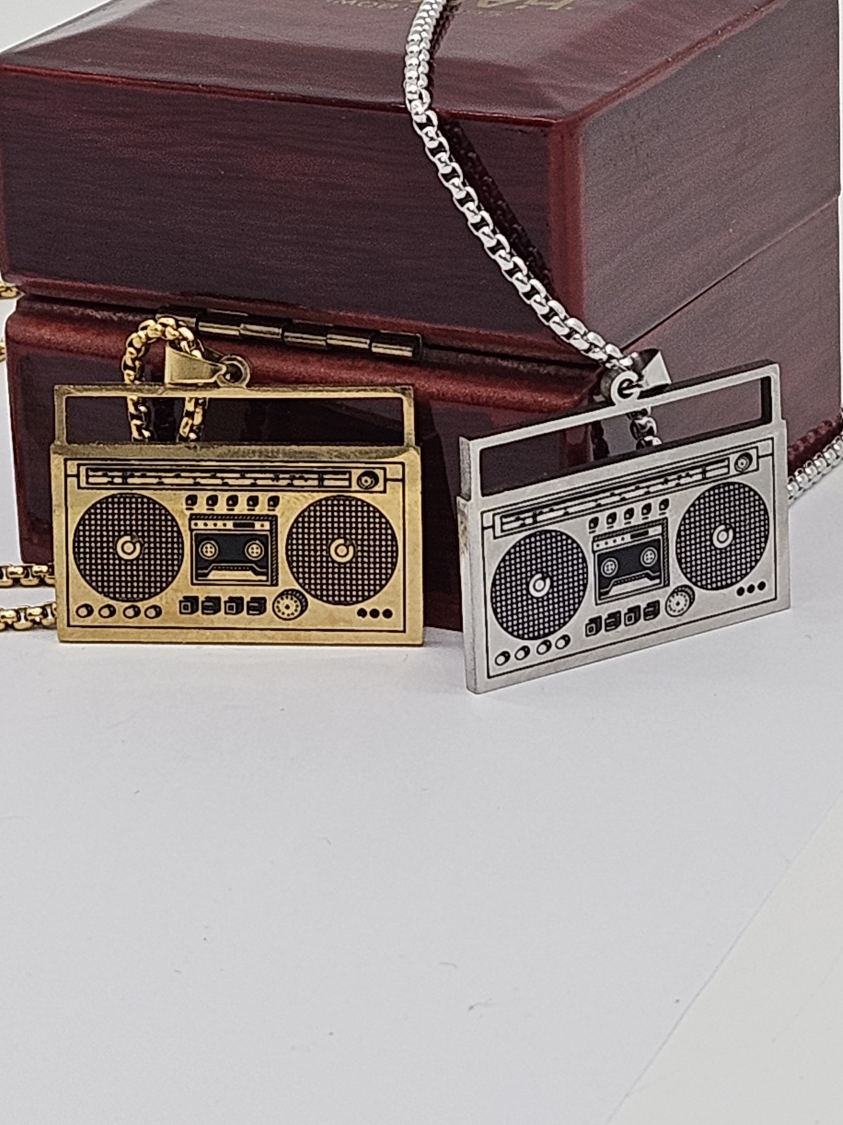 Retro Boombox Pendant Necklace – Music Theme Fashion Jewelry – Unisex Chain