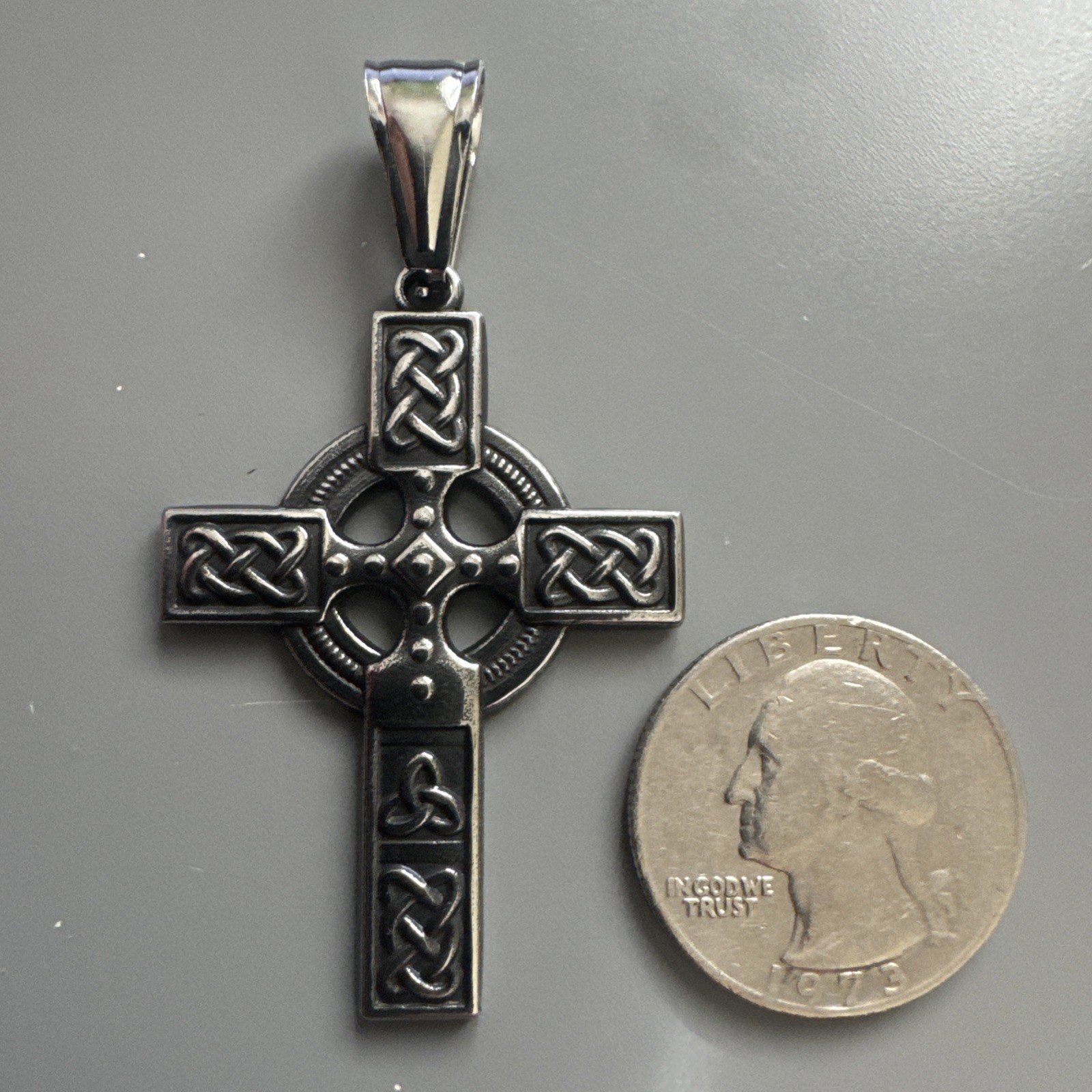 Celtic Cross Pendant Silver Stainless Steel 24 Inch Chain Unisex Gift Knot