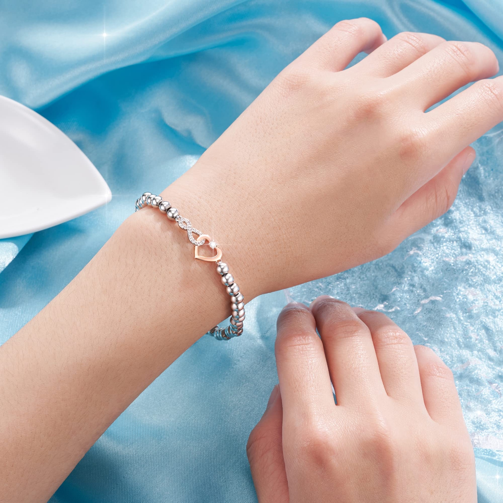 To My Daughter Bracelet Gift for Birthday Valentine’s Day Graduation Christmas