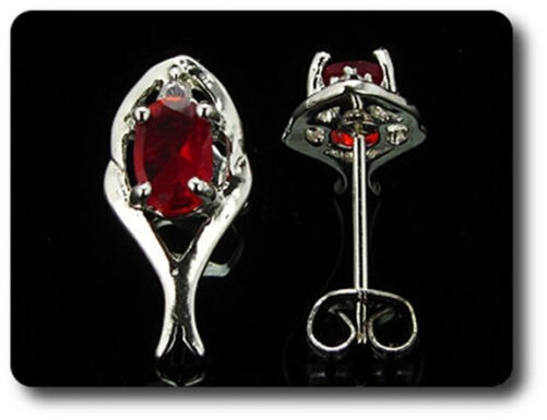 Earrings Ruby 0 3/32×0 9/32in Gold Plated White 18 K.