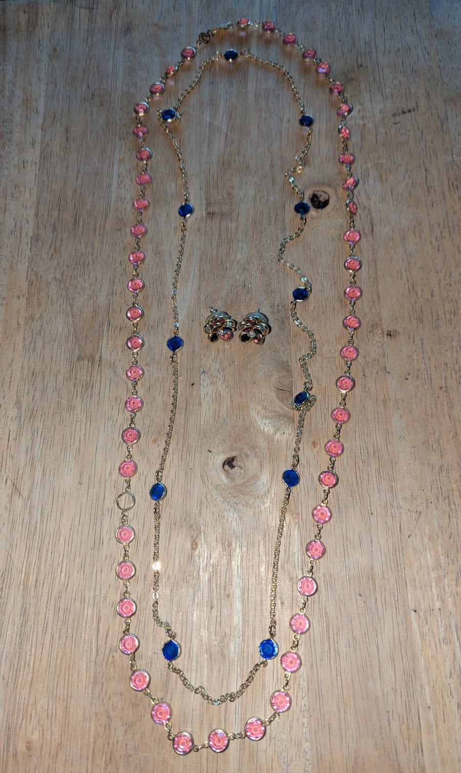 Gold Tone Pink & Blue Round Crystal Rhinestone Jewelry Set Necklace and Earrings
