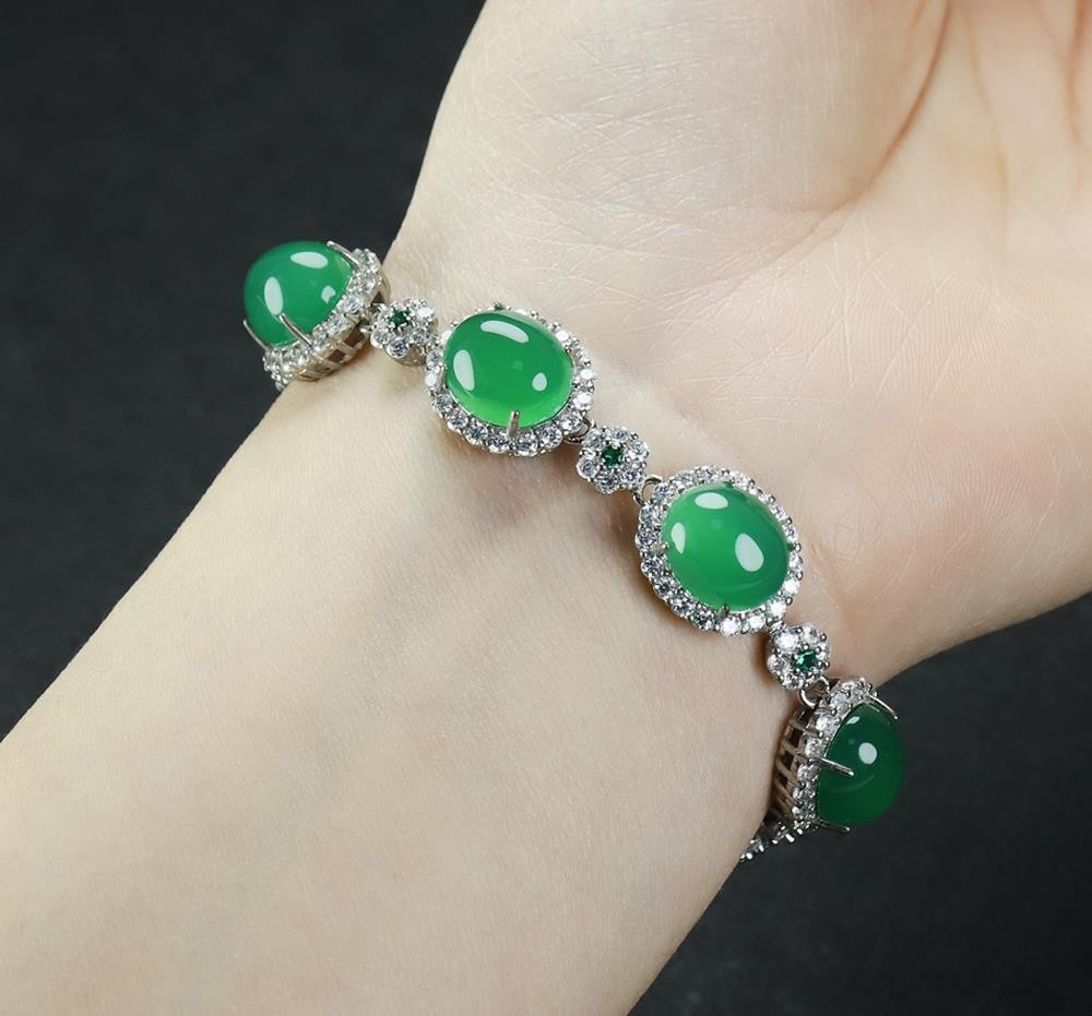 Girl Grandma Mothers Lady Women Green Jade Beads Bracelet Jewelry Gift Box DD297