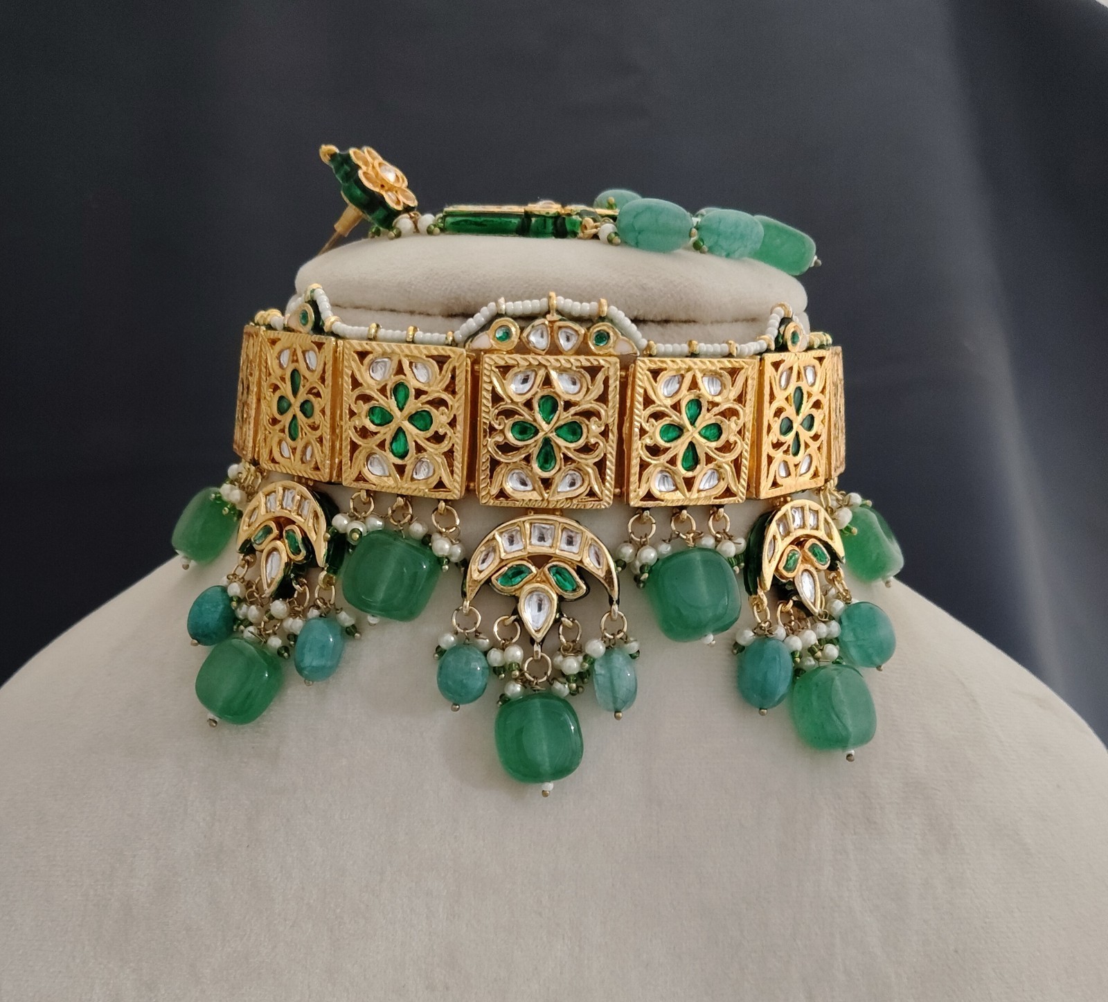 Emerald Green Kundan Choker Set Indian Bridal Necklace Roz Jewellers.