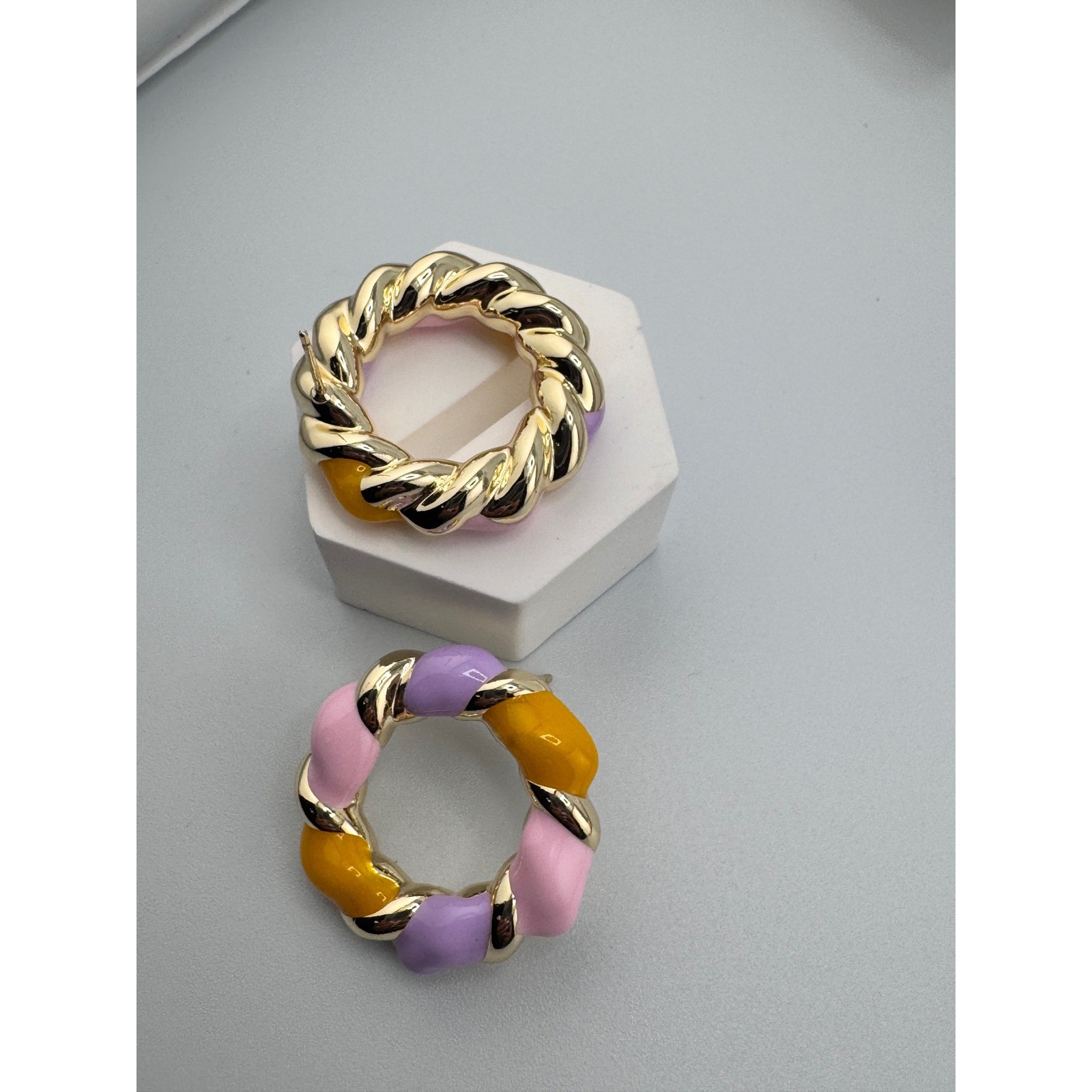 14K Gold Plated Pastel Enamel Twist Hoop Earrings Pink Purple Yellow Chunky NEW