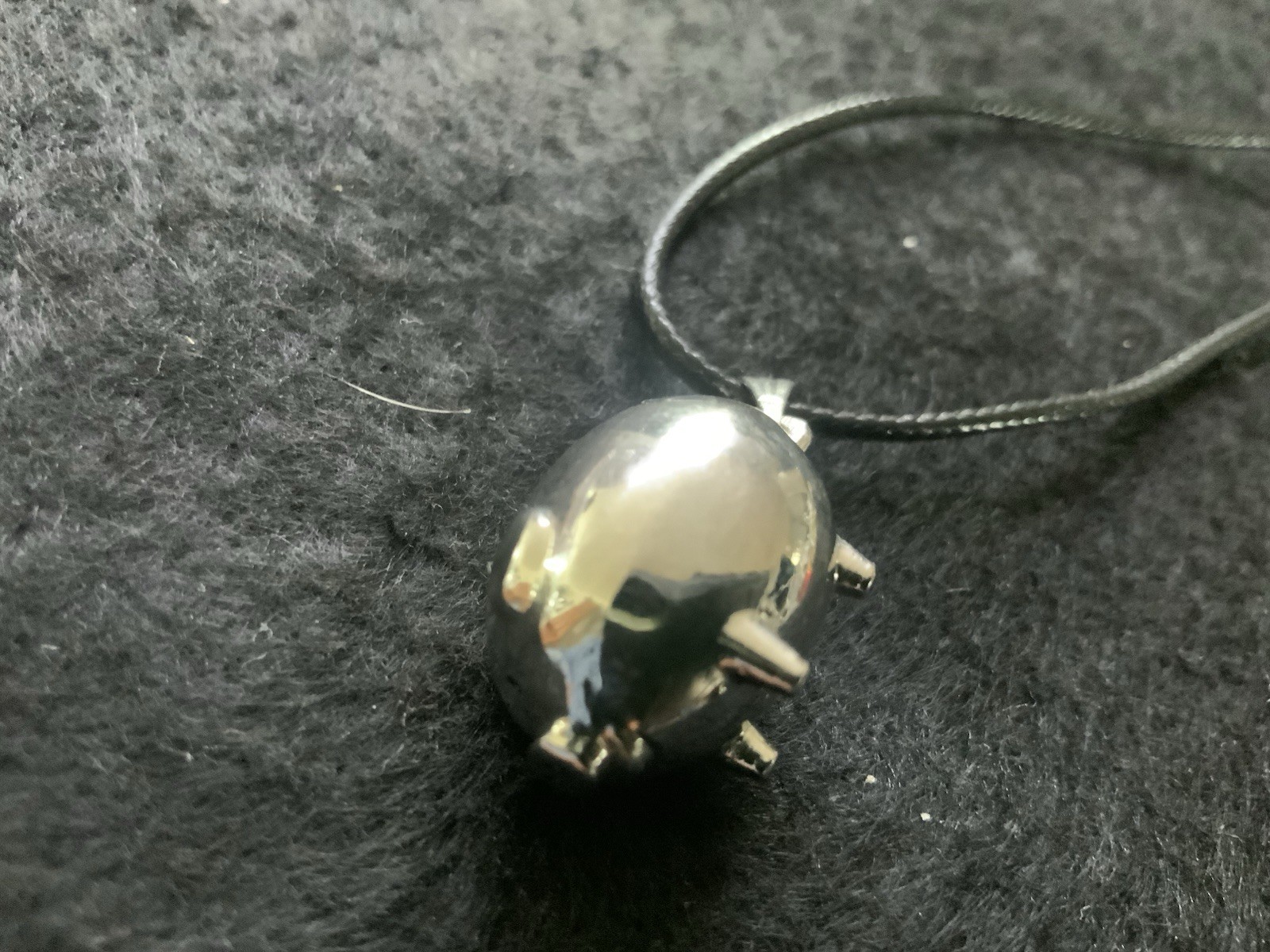 Lucky Little Piggy Good Luck Necklace Silver Tone Pig Charm Pendant Gift New