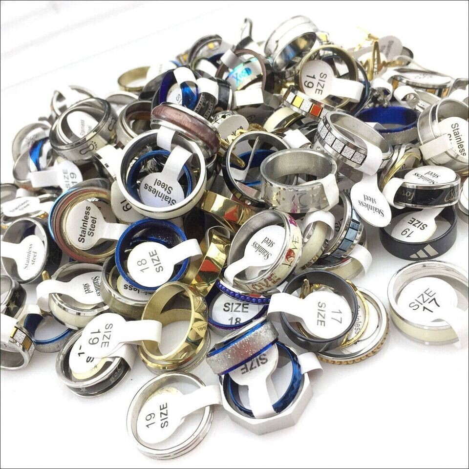 LOT 50pcs Stainless Steel Rings Wholesale Men Women Fashion Jewelry lot