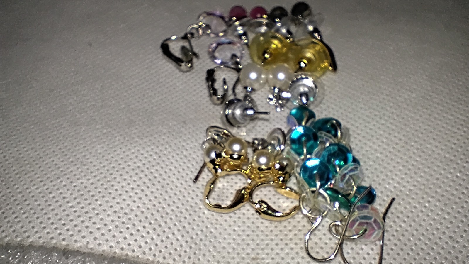 8 Pair Earrings Lot, Beaded, Dangle Pierced Clip on Chandelier Drop Mixed Styles