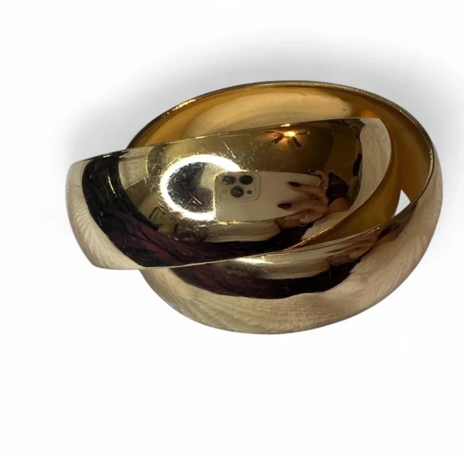 Minimalist Gold Cuff Interlocking Bracelet