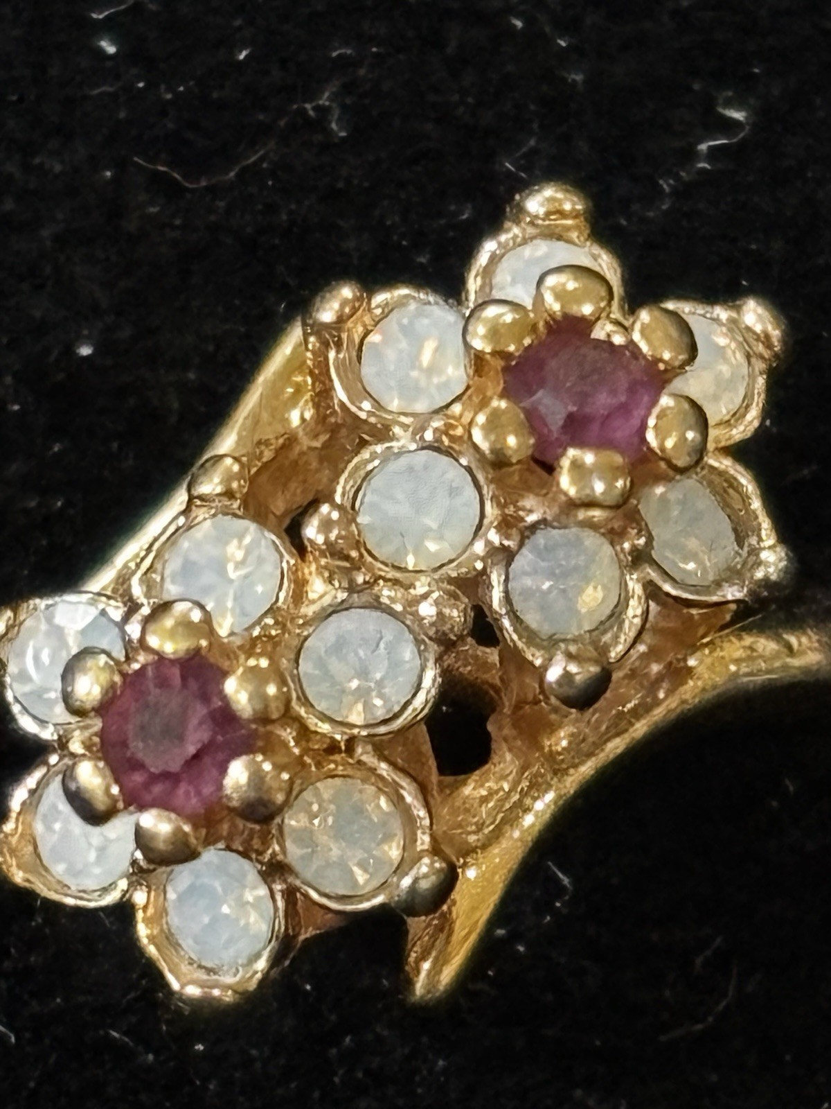 Size 7 Floral 18k Gold Electroplated Synthetic Opal Red Glass Cluster Ring