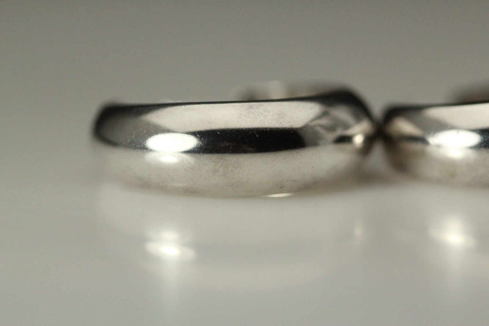 Hollow “C” Shaped Hoop Post 925 Sterling Silver Earrings 10.3 grams (EAR5708)