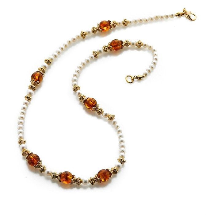 Baltic Amber & Pearl Necklace 17″ plus 2″ Extender & Earrings Set 1/4 ” Long