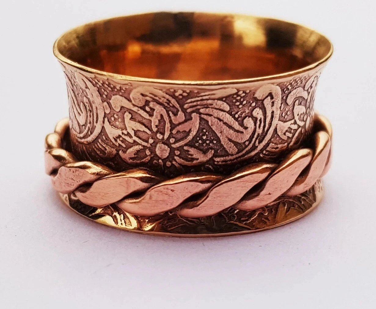 Solid Pure Copper Minimalist Healing Ring, Handmade, Unisex Concave Spinner Ring