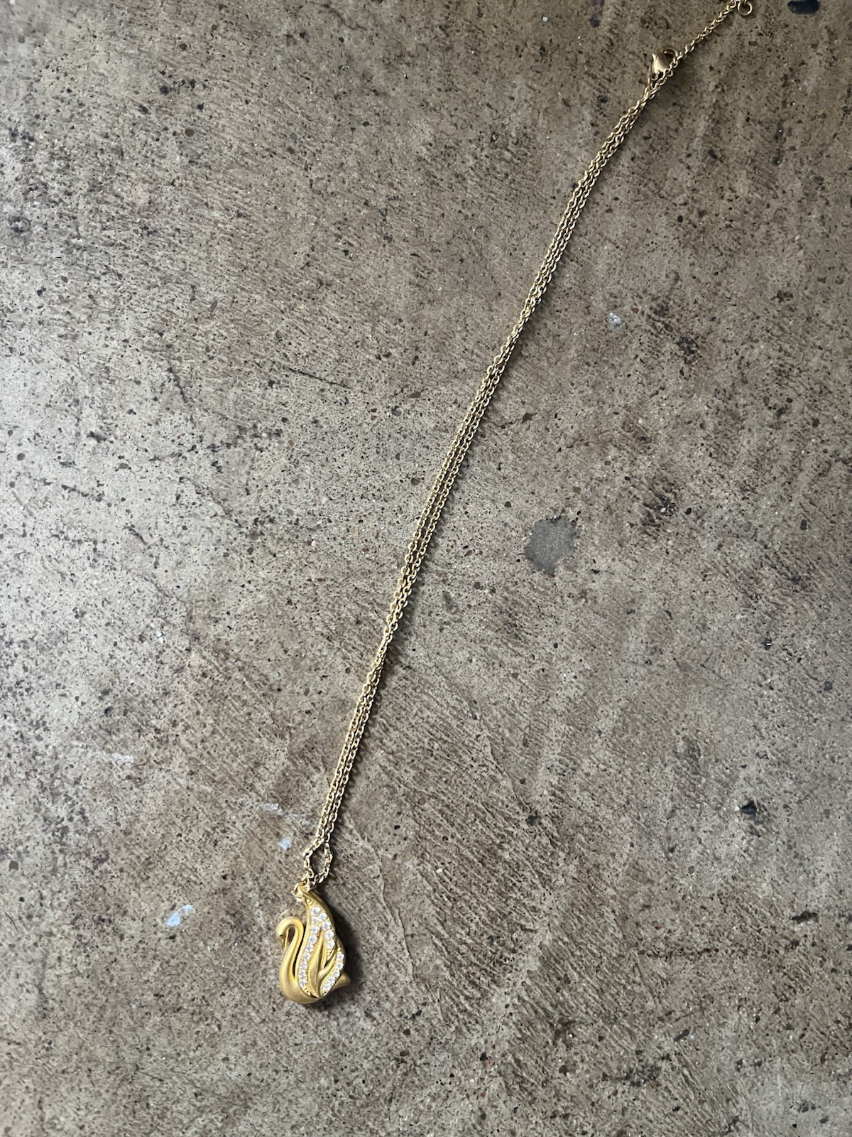 Gold Necklace Set x3, Pearl Chain, Swan Pendant – Free Shipping