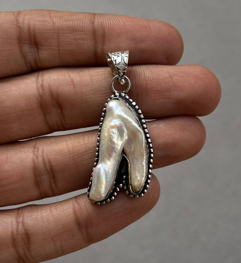 Natural Baroque Pearl Necklace Freshwater Pearl Pendant 24 Inch Chain