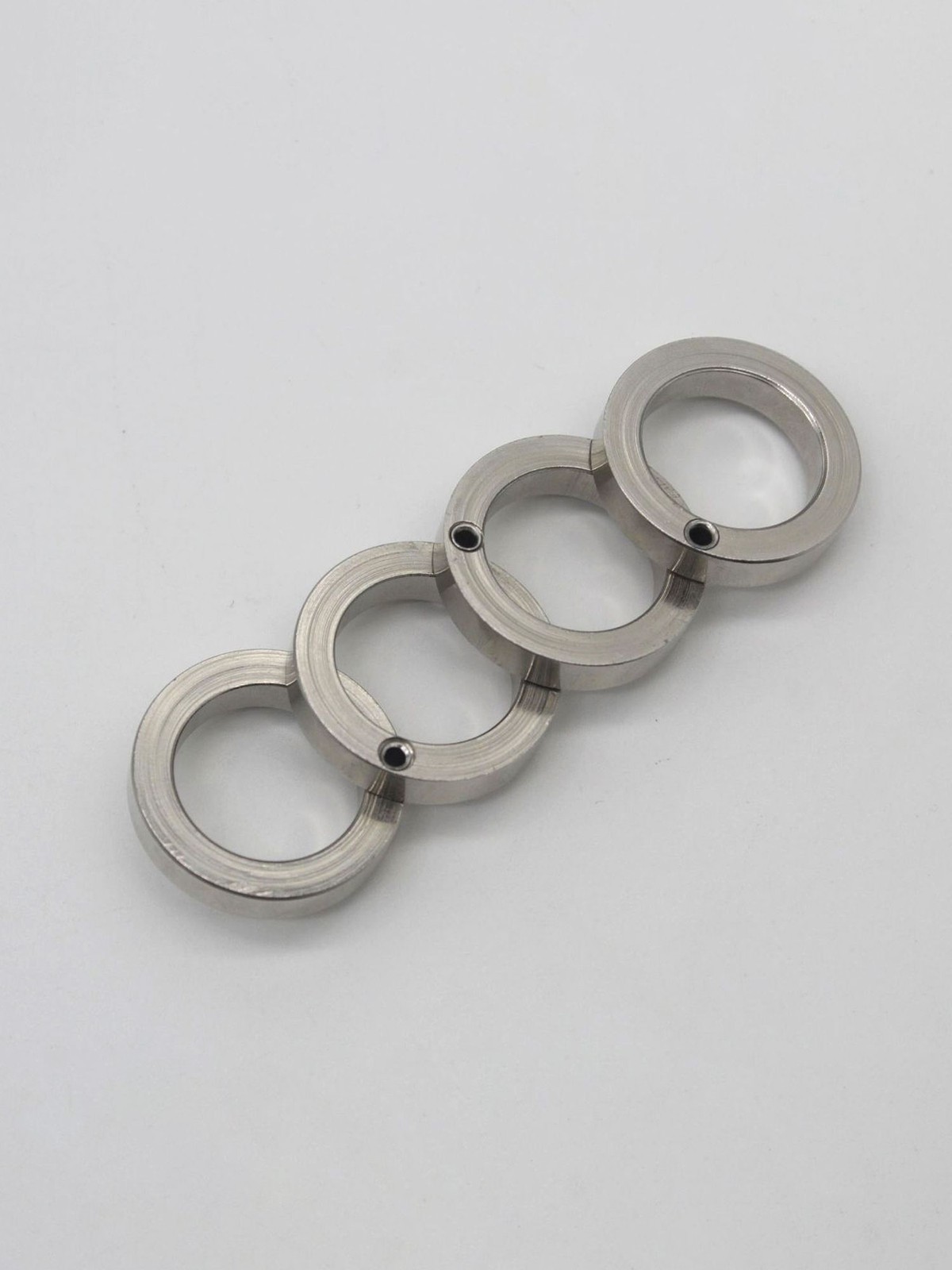 Folding Finger Ring – 4 Finger Foldable Fidget Toy for Stress & Anxiety AU