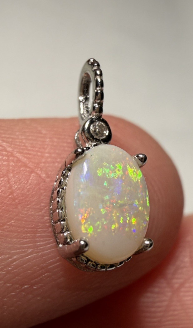 Solid Opal Pendant Silver Rainbow Fire Vintage style Everyday Luxury #0164