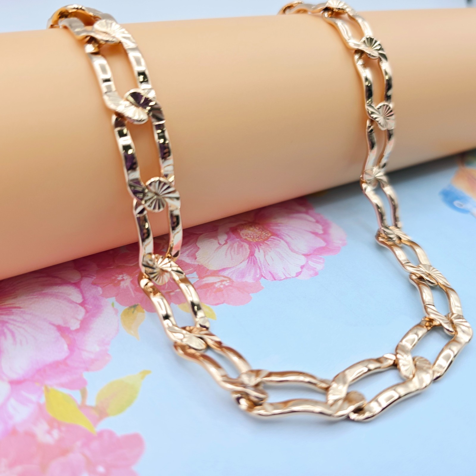 Chunky Link Necklace in High Shine Finish – 19.7 Inch, XPNL0071 Rose Gold