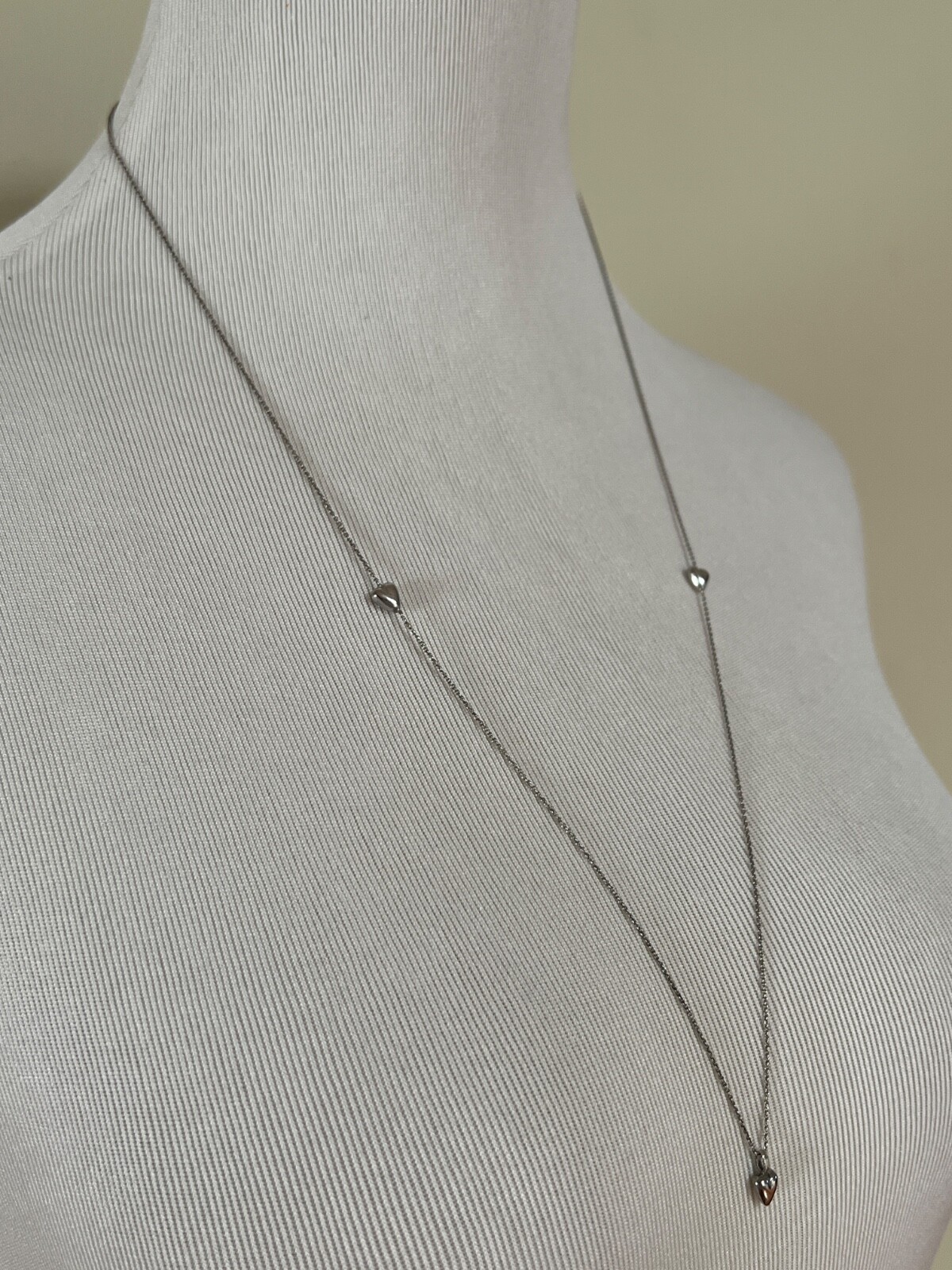 NWT Saint Laurent YSL Triple Heart Charm Silver Long Brass Chain Necklace $695