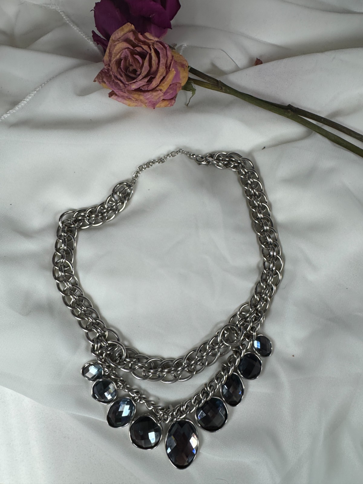 Chunky Silver Tone Chain Necklace Faceted Gray Glass Crystal Statement Bib Neckl