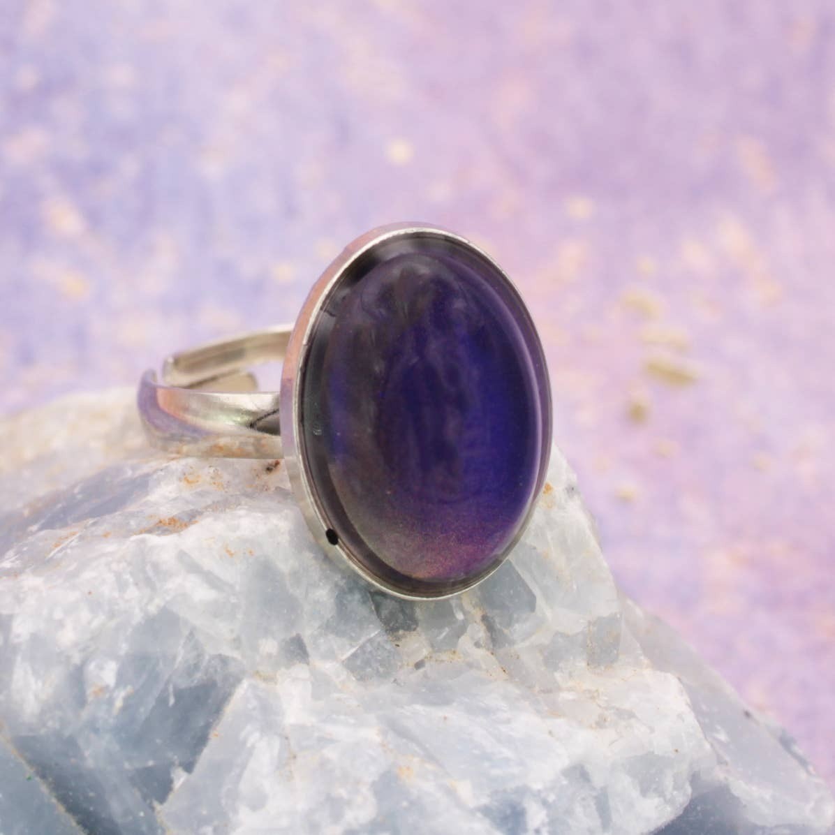 ZAD – Adjustable Oval Mood Ring