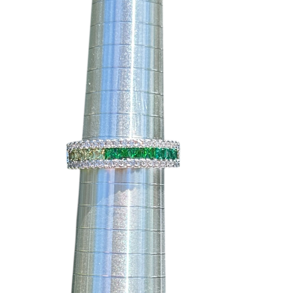 RING BOMB PARTY RBP3167 Lab Created Ombre Erinite Ring Size 10 NEW IN BOX