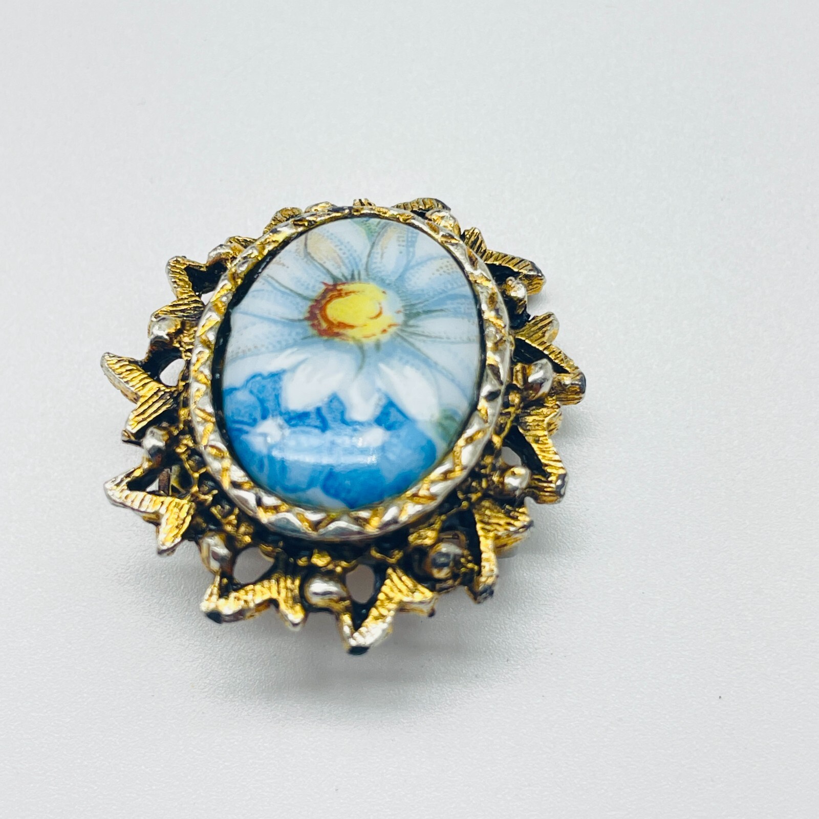 Vintage Blue Enamel Flower Brooch Gold Tone Oval Floral Pin Statement Jewelry