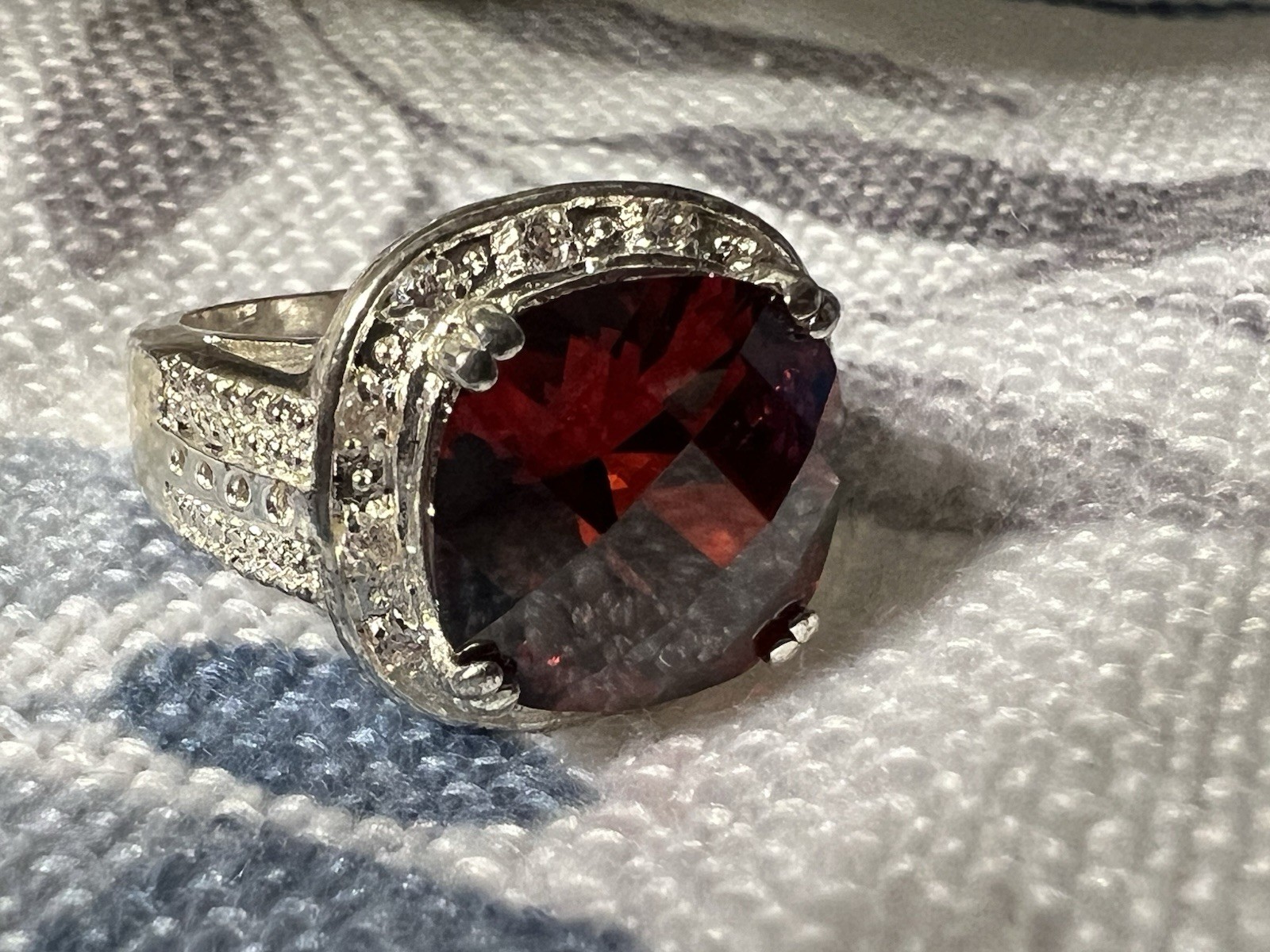 925 Sterling Silver Cocktail Ring Cushion-Cut Red Stone Prong Set Size 8.5