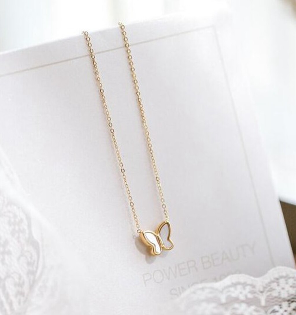 Women Gold Plated Titanium Stainless Steel Seashell Butterfly Necklace 16-18″